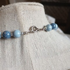 Vintage 15 Inch Blue Speckled blue silver swirl Beaded Necklace 24 inches