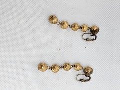 Vintage Gold Tone Ribbed Bead Dangle Clip Earrings Retro Statement Jewelry