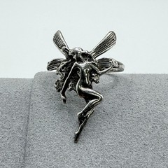 Vintage Sterling Silver Fairy Ring w Wings Size 7 Figurative female