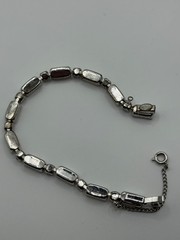 Vintage Weiss Rhinestone Bracelet Silver Tone