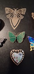 Vintage 7 PIECES Butterfly Lot. Signed Monet and Unsigned PIECES GOLD-TONE METAL