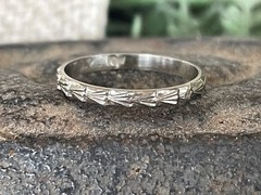Vintage Art Deco Children’s 10K W Gold Ring Sz 0.5 Eternity Etched