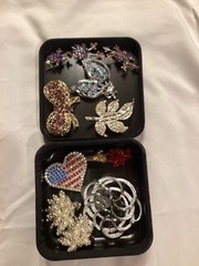 Lot Mixed Vintage Jewelry Pins Clip Earrings + Very Good Condition