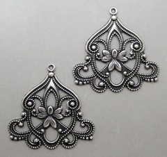 #0161 LARGE ANTIQUED STERLING SILVER PLATED FILIGREE W/TOP HANG RING – 2 Pc Lot