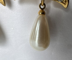 Vintage Marvella Bow Gold Plated Rhinestones Faux Pearl Dangle Pierced Earrings