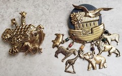 Lot Of 2 Noah’s Ark Brooch Beautiful Goldtone Animals Charms Pin