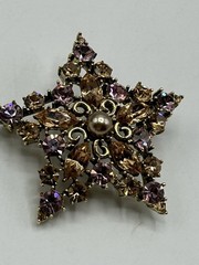 Vtg Signed GRAZIANO Gold-tone Pink & Topaz Color Rhinestone Star Brooch