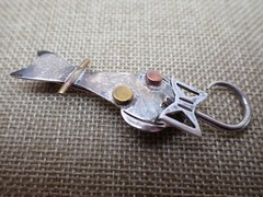 Kitty Cat Pin with a Swinging Tail Mexico 925 Sterling Silver 2-5/8″ 9.6 Grams