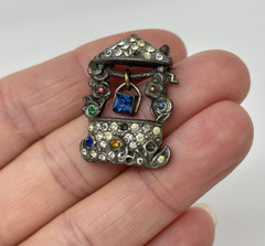 Vintage Art Deco 20s 40s Pot Metal Wishing Well Rhinestone Pin Brooch Figural