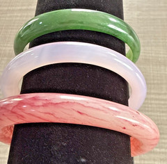 (Lot o f 3) VINTAGE PEKING GLASS Bangle Bracelets FAUX Various COLORS 2 1/2”