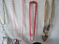 9# Vintage-Now 203pc Costume Jewelry Necklace Earrings Pins Bracelets Lot (Bb14