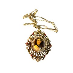 Vintage ART Arthur Pepper Cameo Portrait Pendant Necklace Gold Tone Ornate