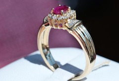 14k yellow gold ring 0.70ct natural, treated ruby diamond size 6.5 vintage 4.1gr