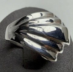 Vintage Heavy Modernist Ribbed Dome 925 Sterling Silver Cocktail Ring Sz. 7.25