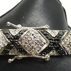 Vintage Silver tone Onyx & Clear Cubic Zirconia X Design Tennis Bracelet 7″