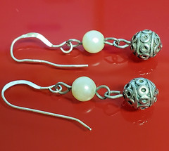 VTG 925 Faux Pearl Drop Earrings 1.5in Sterling Silver 7gtw Pattern Bead Artisan