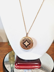 Vintage 14k Gold Fill Locket Black Hills 10k 12k Solid Trim USA made See Video