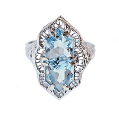 Vintage DECO 14k Solid White Gold Natural Aquamarine Fancy Cut Filigree Ring