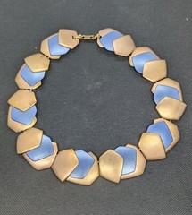 Monet All That Jazz Rose Gold Toned & Blue Necklace Choker Book Piece **READ**