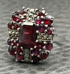 Vintage Art Deco Era Bohemian Garnet Marcasite Sterling Silver Ring Size 5.5