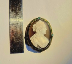 Antique Chalcedony Cameo 14K Gold Brooch/Pendant W/enamel & Emeralds