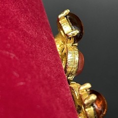 Vtg Arthur Pepper ART Signed Gold Tone Golden Cabochon Clip Earrings Seed Pearls
