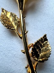 Vintage MCM Judy Lee Long Stem Open Rose Gold Tone Brooch Pin Flower Floral Rose
