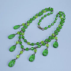 Green Necklace 18” Vintage Glass Czech Beads Women`s Jewelry Art Deco Style