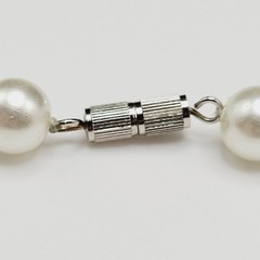 Career Classic Knotted Coated Glass Faux Pearl Silver Tone Vintage Necklace