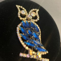 Large Vintage Figural Blue and Aurora Borealis Rhinestone Owl Bird Brooch Pin