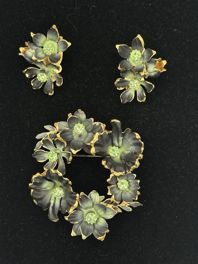 Vintage Enameled Uranium Made In Austria Brooch And Earrings Set