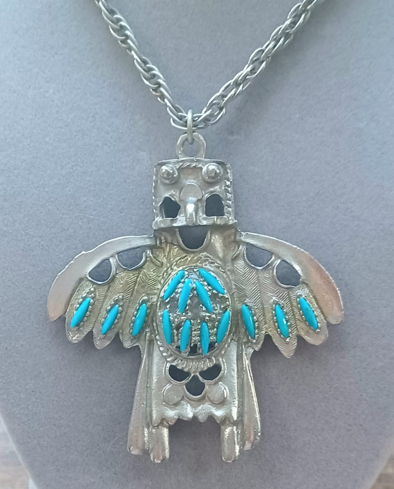 Vintage Thunderbird Faux Turquoise Silvertone Potmetal Pendant Necklace