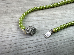 Vintage Unbranded Lot Of 2 Faux Pearl/Bead Necklaces 1 Green 1 Black