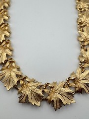 Vintage Lisner Necklace Maple Leaf Botanical Autumn Statement Chunky