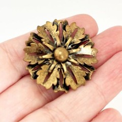 Vintage Flower Brooch Small brass-tone floral lapel pin Garden Party Aesthetic