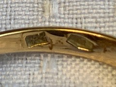 Vtg 18K Yellow Gold Ring 5.2g Fine Jewelry Size 7.75 Band Garnet Color *READ*