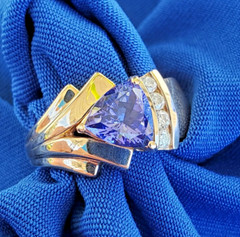 Original EARTH MINED TANZANITE DIAMOND Engagement Ring 14K GOLD Design Solitaire