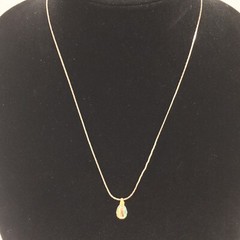 18” Silver Tone Chain Teardrop Faceted Prism GlassCrystal Bead Pendant Necklace