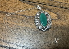Antique Art Deco 800 Silver Chrysoprase Rose Motif Repousse Pendant Necklace