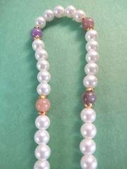 Vintage COLORFUL Acrylic & FAUX PEARL Beaded Necklace