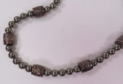 Vintage Silver and Copper Tone Metal Bead Necklace 18″