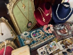 Rhinestone Vintage Jewelry Brooch Lockets Crystal Coro Juliana Weiss Robert Hobe