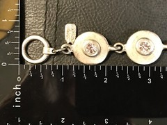 JACKIE SPECTOR Silver Pewter Tone Round Link Rhinestone 8″ Toggle Bracelet