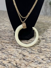 Vintage KJL Kenneth Lane Large Faux Elephant Tusk Horn Necklace Signed Chain
