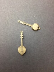 55553- 2 Pc Small Banjo Charm Jewelry Finding Brass Ox