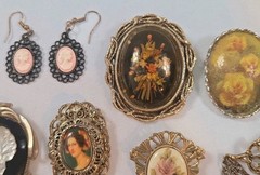 Vintage Estate Jewelry Lot Brooches Ring Locket Pendant Cameo Victorian Style