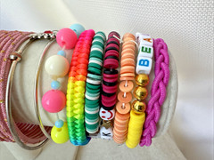 Fun Acrylic fimo texture *25 Bracelets* 1980s 1990s Jewelry Lot rainbow bangles