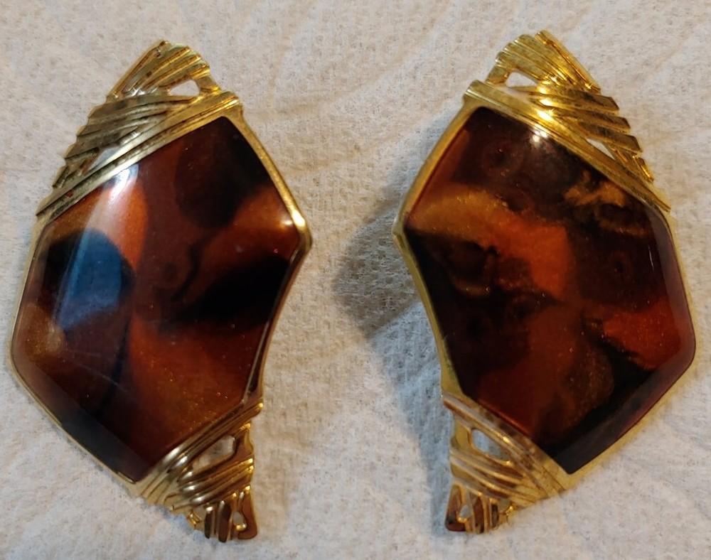 Vintage Edgar Berebi Brown/Black Enamel Gold Tone Push on Post Earrings