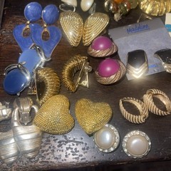 Vintage Goldtone Jewlery Drop Dangle Some Signed Monet & More 118 Pair & 22 …