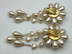 Vintage Lucite Faux Pearl Flower Dangle Earrings Teardrop Heart Drops 3.5 In